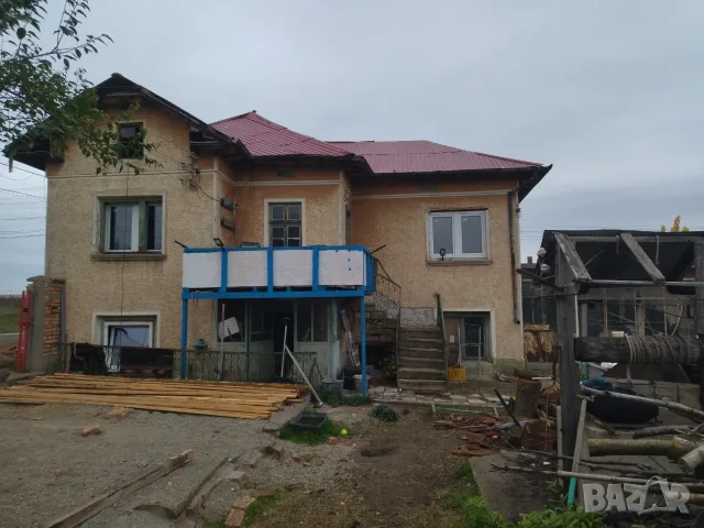 3 WE Haus zu verkaufen 