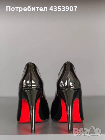 Christian Louboutin ОБУВКИ НА ТОК, снимка 2 - Дамски обувки на ток - 53348078