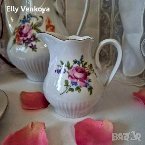 Винтидж порцеланов сервиз за чай или кафе Jlmenau, снимка 7 - Сервизи - 52888123