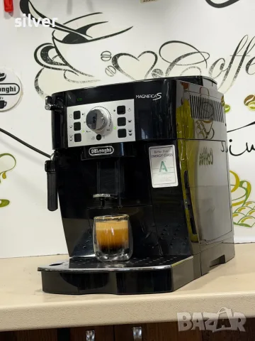 Кафемашина кафе автомат delonghi magnifica S с гаранция