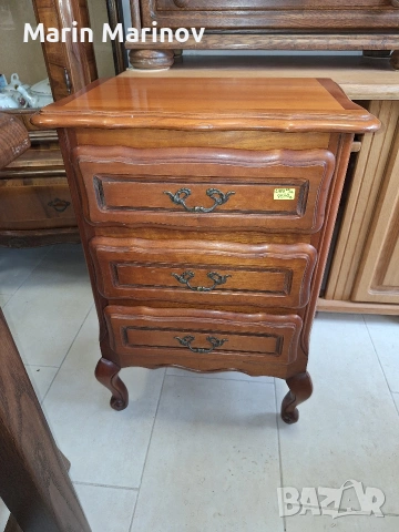 Помощно шкафче