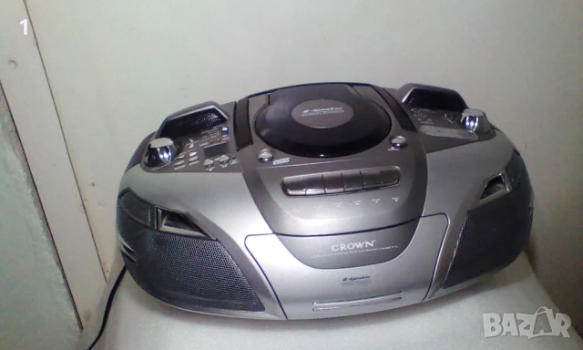 CD-радиокасетофон Cro