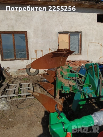 Плуг Dowdeswell 3+1 , снимка 2 - Селскостопанска техника - 52698665
