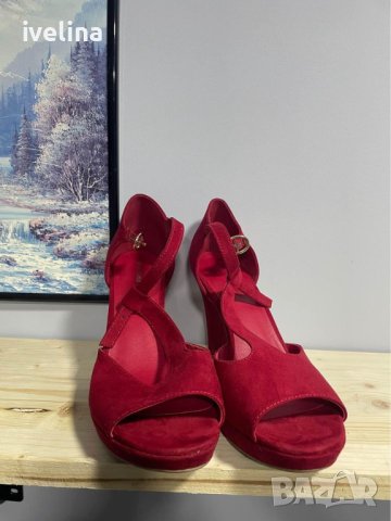 Дамски червени сандали, снимка 1