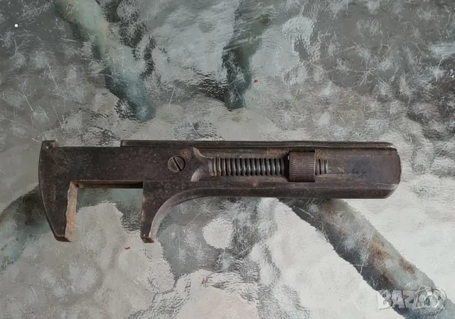 колекционерски раздвижен ключ, снимка 2 - Антикварни и старинни предмети - 49744833