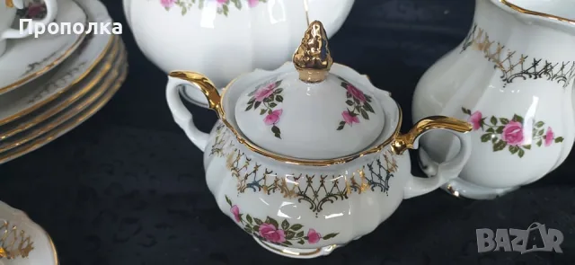 Немски, красив сервиз "Златна дантела с рози", снимка 13 - Сервизи - 56087433