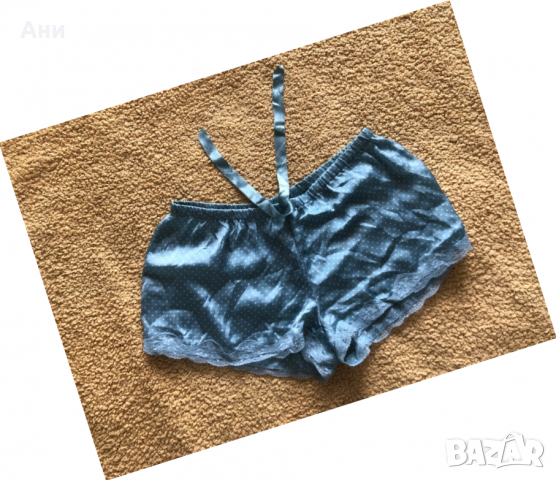 Сатенени панталонки H&M, снимка 2 - Къси панталони и бермуди - 36270810