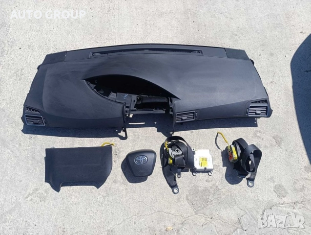 Арматурно табло комплект с аербеци Toyota Verso / Версо след 2010