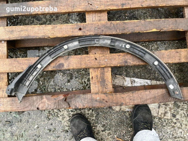 Лайсна Калник Дясно Отзад 77251-61M0r SUZUKI SX4 S-Cross 1.4 DITC HYBRID ALLGRIP 6AT, снимка 2 - Части - 52325674