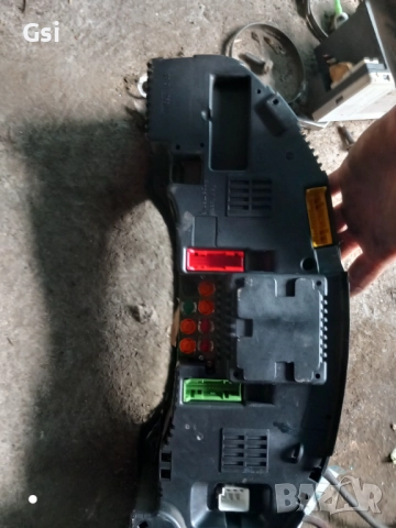 Километраж за ауди а8 д2, снимка 2 - Части - 51788933