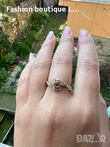 Златен пръстен с блестящи камъчета ❤️, снимка 2 - Пръстени - 52413486