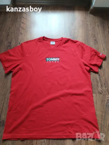 Tommy Hilfiger - страхотна мъжка тениска КАТО НОВА 2ХЛ, снимка 4 - Тениски - 49862905