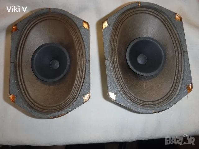Среди и високи елипси PHILIPS AlNiCo