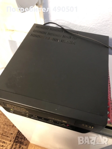 Видео рекордер АKAI VS-R110EDG vhs 