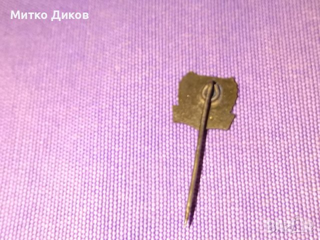 Dynamo Sports Club DDR East German STASI Vintage футболна значка емайл, снимка 3 - Футбол - 38773576