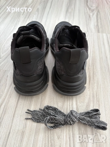 Мъжки Снимърси Steve Madden 42, снимка 5 - Ежедневни обувки - 56113804