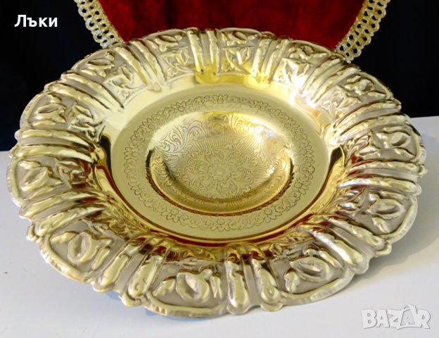 Английска релефна бронзова фруктиера,барок. 