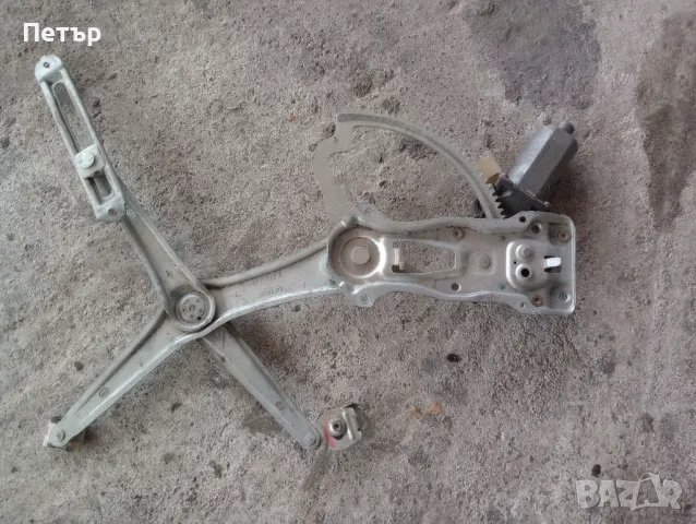 Преден десен стъклоповдигач Мерцедес Е класа W210, снимка 2 - Части - 49383248