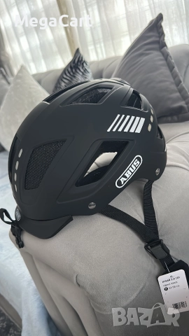 Каска със светлини за тротинетки, колелета Abus Hyban 2.0