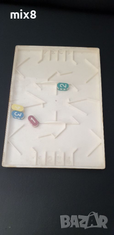 Ретро играчка лабиринт 