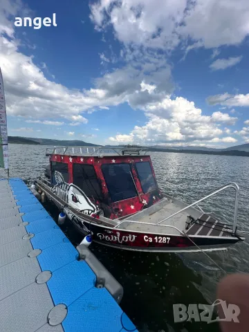 Топ лодка с чисто нови мотори изтребител, снимка 8 - Воден транспорт - 48696095