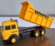 Метална количка Superkings K139 Iveco Tipper Truck, снимка 3