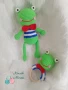 Ръчно плетен комплект дрънкалка и играчка за бебе , снимка 3