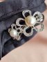 Красива метална шнола в сребристо с перли и кристали и закопчаване с френски механизъм., снимка 16