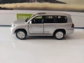 Метална количка Toyota Land Cruiser V8 Siku мащаб 1:55, снимка 2