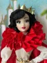 Лимитирана колекционерска кукла Снежанка / Disney Designer Collection, снимка 1