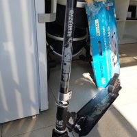 Алуминиев скутер NOVOKIDS™ RendezVous, максимум 100 кг, функция Super Brake, регулируема по височина, снимка 1 - Скейтборд, ховърборд, уейвборд - 41918121