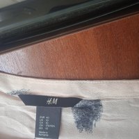 H&M дамска блуза къс модел  100% вискоза, снимка 2 - Тениски - 41461496