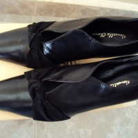 Продавам елегантни от естествена кожа италиански обувки , снимка 3 - Дамски обувки на ток - 36083932