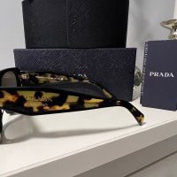 Топ цена, оригинални, дизайнерски слънчеви очила Prada., снимка 3 - Слънчеви и диоптрични очила - 41640747