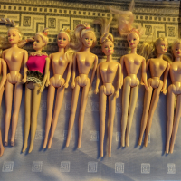 9 броя кукли с меки крака преди 2000 г , снимка 1 - Колекции - 36239520