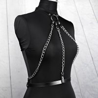 Кожен харнес чокър колан за тяло със синджири - BDSM аксесоар, снимка 3 - Корсети, бюстиета, топове - 39521648