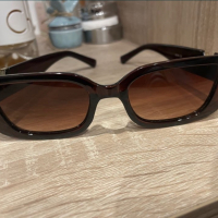 Слънчеви очила, снимка 1 - Слънчеви и диоптрични очила - 44596434