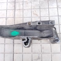 Конзола за двигател за Renault 8200140436, снимка 3 - Части - 41522402