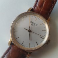 Дамски кварцов часовник  Tissot 1853 T 109210A със златно покритие, снимка 1 - Дамски - 39086203