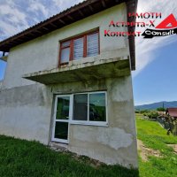 Астарта-Х Консулт продава двуетажна къща в село Маслиново обл.Хасково, снимка 2 - Къщи - 41046032