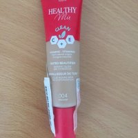 Фон дьо тен Bourjois 04, снимка 1 - Декоративна козметика - 40768213