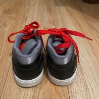 Детски обувки Reebok, снимка 1 - Детски обувки - 35906911