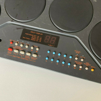 Yamaha DD-11 Drum Machine E Drum Computer-електронни мини барабани с композер модул и миди, снимка 13 - Ударни инструменти - 36125163