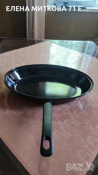 Голям емайлиран тиган за риба с овална форма отличен, снимка 1