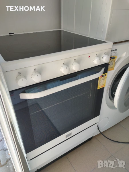 Свободностояща фурна VOSS ELECTROLUX  широка 60 см., снимка 1