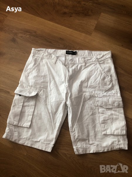 Бели къси панталонки, снимка 1