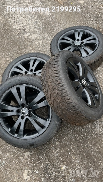 Продавам 4 Броя гуми с джанти за Мерцедес 225/50/17 зимни гуми дот 2024 като нови , снимка 1