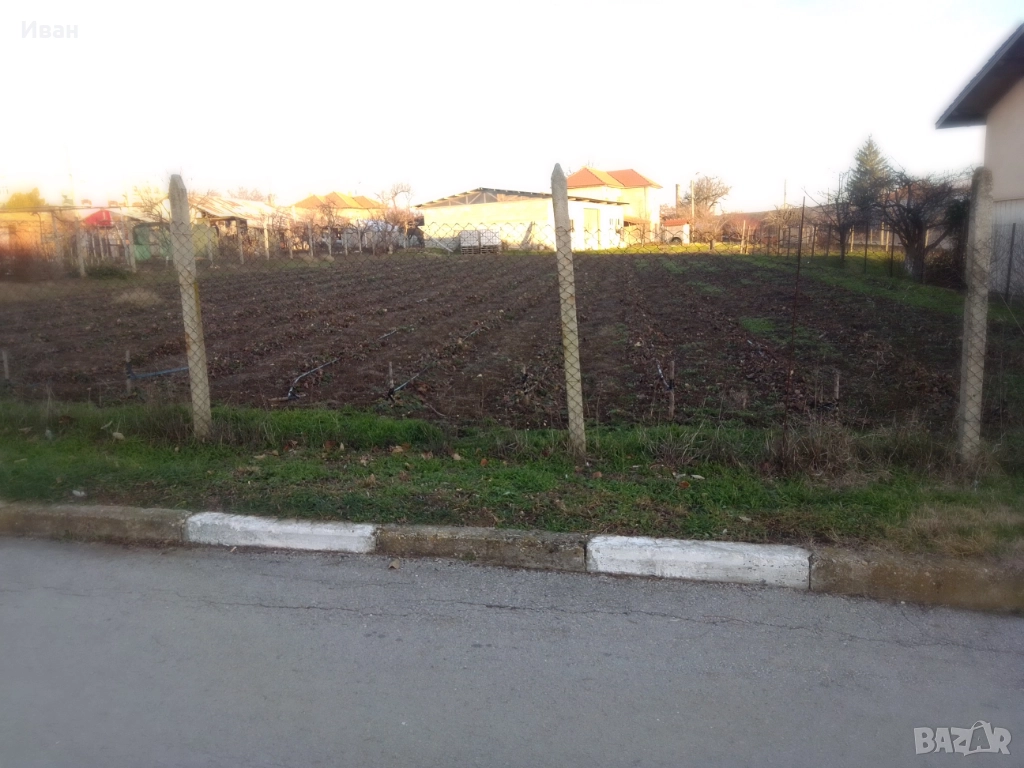 Продава се празно дворно място в гр. Лозница, снимка 1