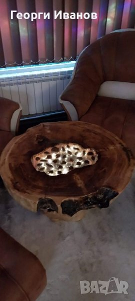 Холна Маса с епоксидна смола и светещ плот , снимка 1