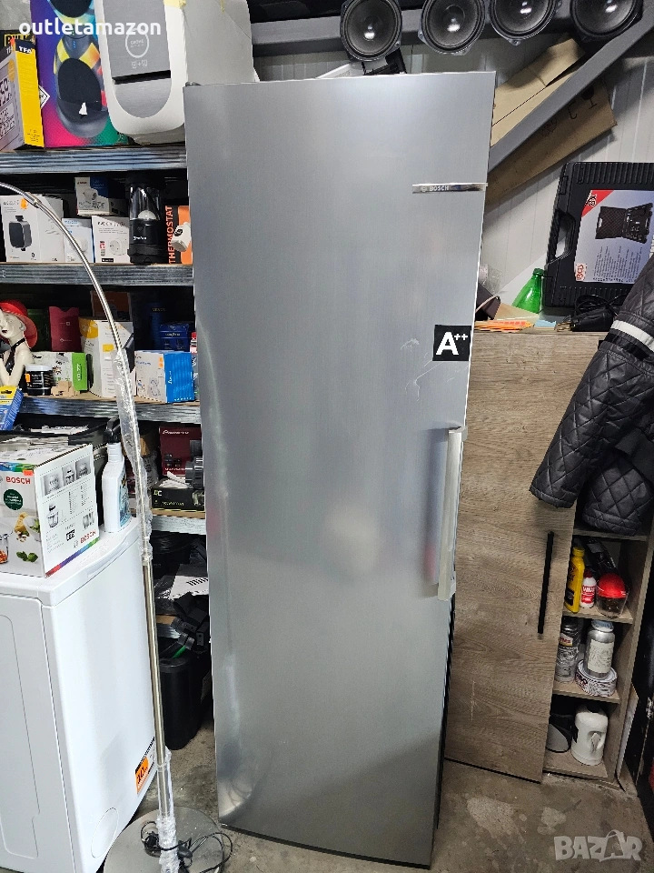 Свободностоящ хладилник Bosch , снимка 1